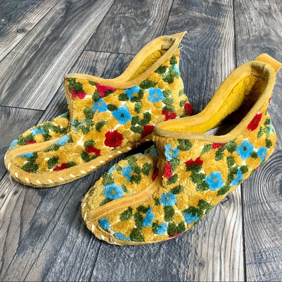 Shoes - Vintage Moccasins Floral Leather 3D Flower Shoes